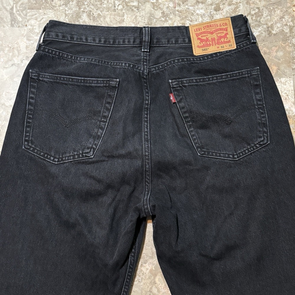 Levi's Jeans Mens 32x32 (fits 32x30) Black 565 Loose Straight Baggy